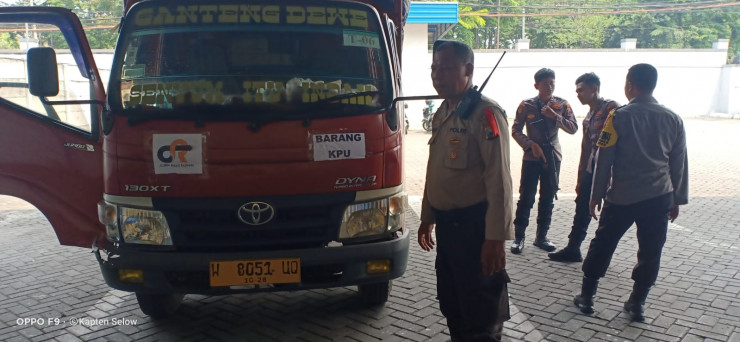 Polrestabes Surabaya Siagakan Personel Pengamanan Gudang Penyimpanan Logistik Pemilu 2024