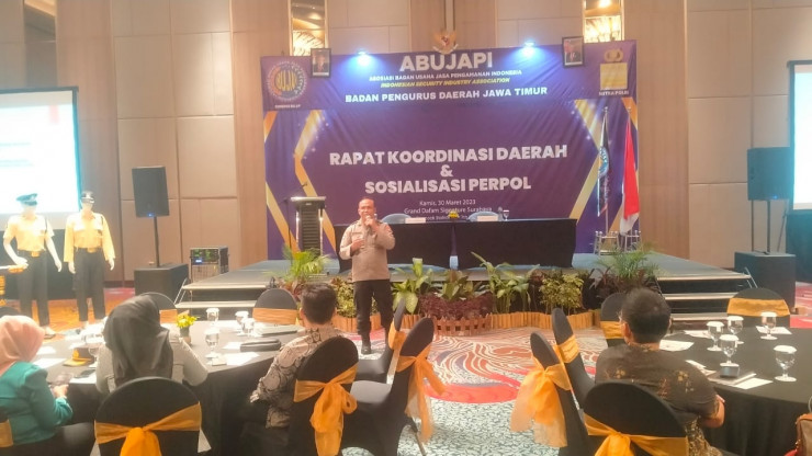 Ditbinmas Polda Jatim Sosialisasikan Perubahan Warna Seragam Satpam