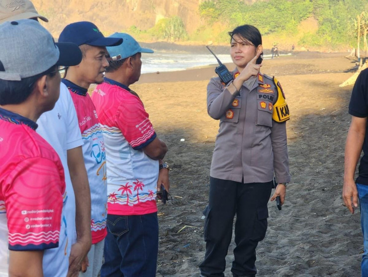 Libur Panjang Idul Adha, Polres Jember Siagakan Personel Pengamanan Wisata Pantai