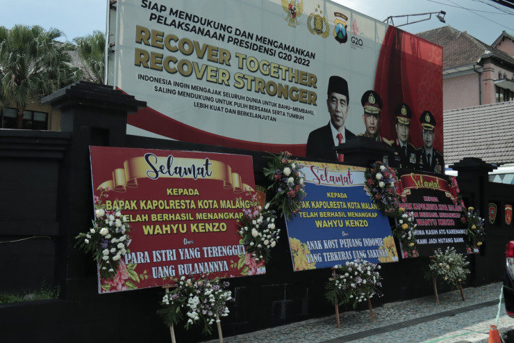 Polresta Malang Kota Dibanjiri Karangan Bunga Ucapan Terimakasih dan Apresiasi atas Ungkap Kasus ATG