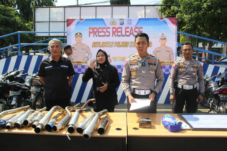 Polres Kediri Kota Amankan Puluhan Motor Knalpot Brong Diduga Untuk Balap Liar