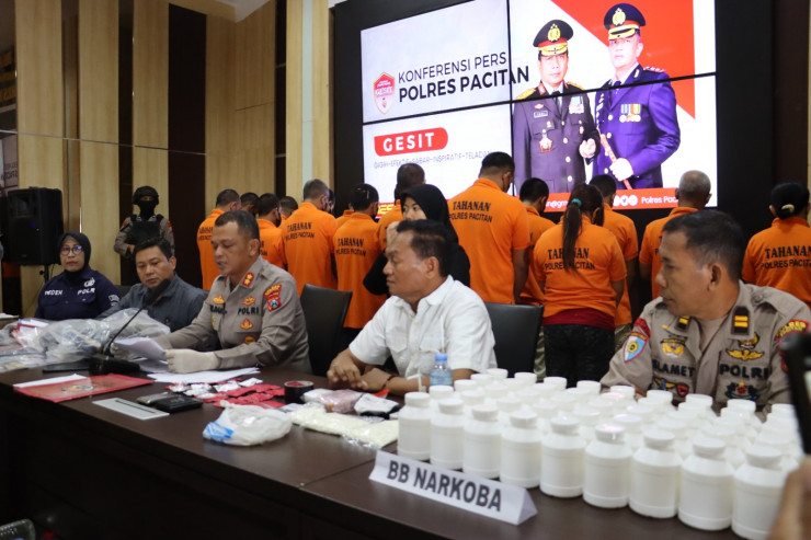 Polres Pacitan Ungkap Hasil Ops Pekat Semeru 2023 Sebanyak 17 Tersangka Diamankan