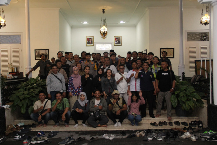 Sinergitas Polres Kediri Kota dan Awak Media Siap Sukseskan Operasi Ketupat Semeru 2024