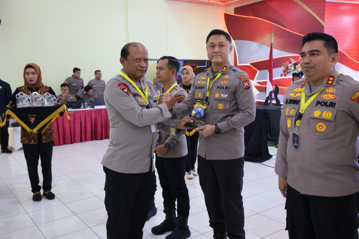 Polres Jember Raih Dua Penghargaan Operasi Pekat Semeru 2025