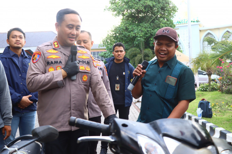 Kapolres Gresik Kembalikan Motor Korban Curanmor, Dua Residivis Diberi Tindakan Tegas Terukur