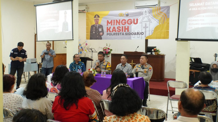 Minggu Kasih Polresta Sidoarjo, Ngobrol Kamtibmas dan Saling Peduli