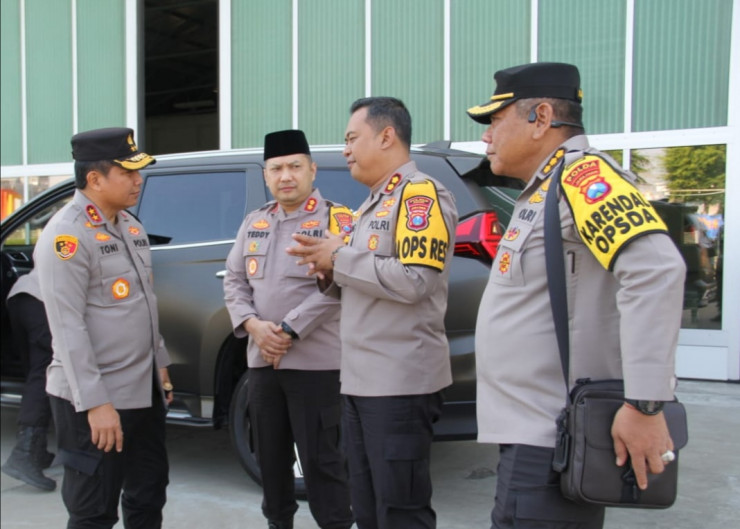 Pererat Jalinan Silaturahmi, Kapolda Jatim Kunjungi Pondok Gontor di Kediri