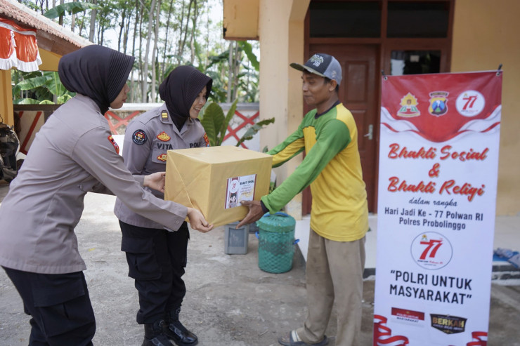 Polri Untuk Masyarakat: Polres Probolinggo Gelar Baksos dan Bakti Religi Sambut Hari Jadi Polwan ke -77