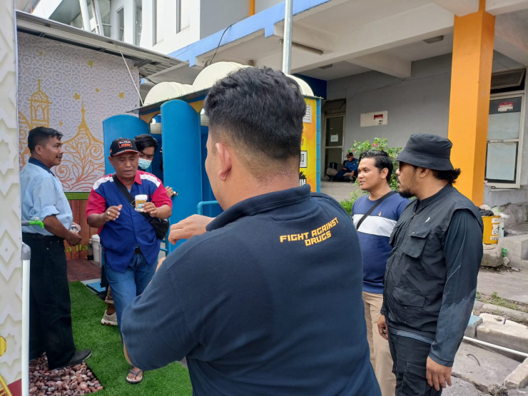 Pastikan Perjalanan Mudik Aman, Polisi Cek Kesehatan dan Tes Urine Kru Bus