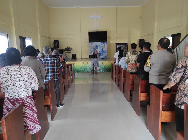 Jelang Paskah, Gereja Oikumene Gelar Ibadah Anggota Polri dan Masyarakat