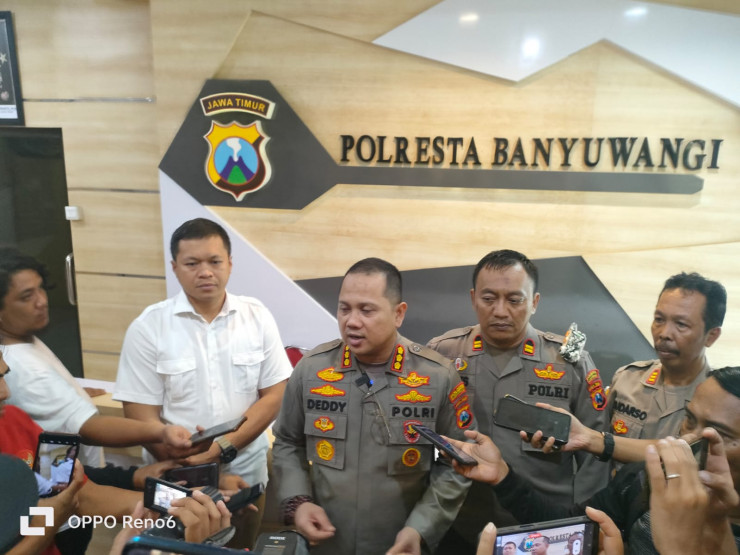 Polisi Berhasil Ungkap Kasus Pelemparan Bus Pariwisata di Banyuwangi, Tiga Tersangka Diamankan