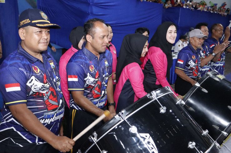 Lomba Drumband Piala Kapolres Madiun Kota Cup Tahun 2023 Sambut Hari Bhayangkara ke - 77
