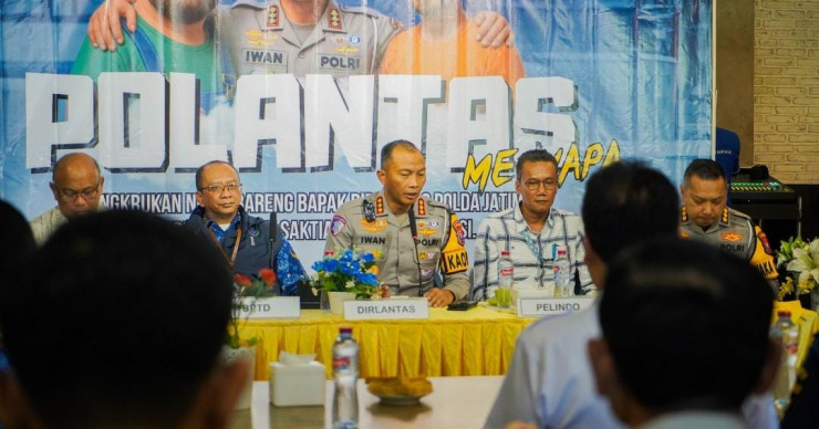 Program 'Polisi Menyapa' Strategi Baru Polda Jatim Atasi ODOL