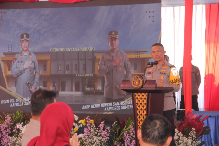 Kapolda Jatim Letakan Batu Pertama Gedung Satya Haprabu Polres Sumenep