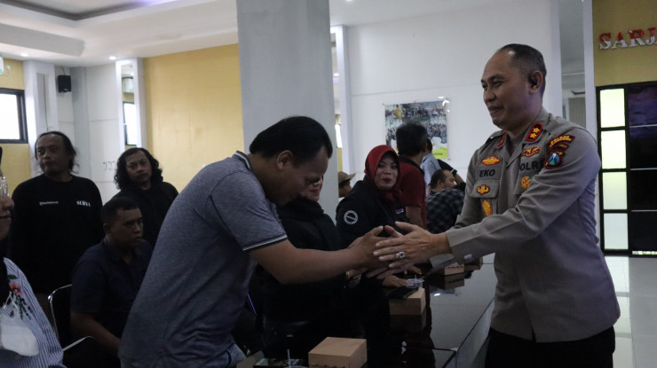 Kapolres Tulungagung AKBP Eko Hartanto Berpamitan Kepada Awak Media di Piramida