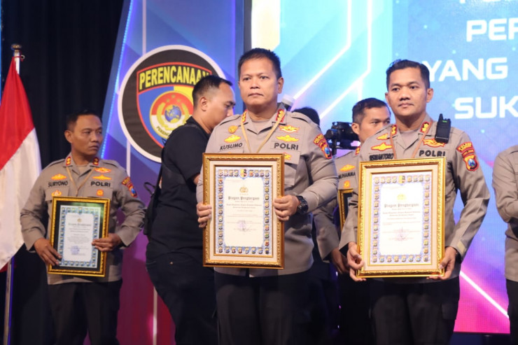 Polresta Sidoarjo Raih Penghargaan Pelayanan Prima di Musrenbang Polda Jatim 2023