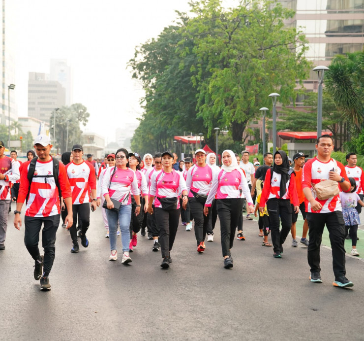 Fun Walk dengan Lintas Elemen, Kapolri Gaungkan Jaga Persatuan-Kesatuan Bangsa