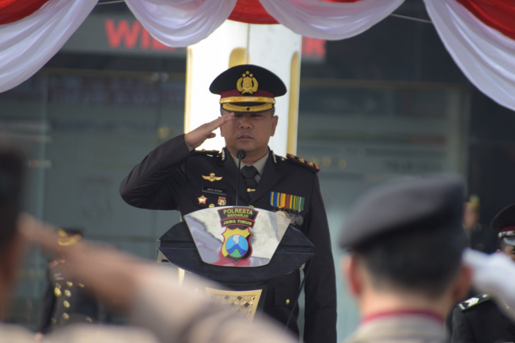 Wakapolresta Sidoarjo Pimpin Upacara Hari Pahlawan 2024