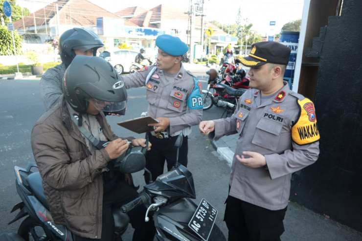 Operasi Patuh Semeru 2023 Polres Kediri Kota Gelar Gaktiplin Bagi Anggota Polri