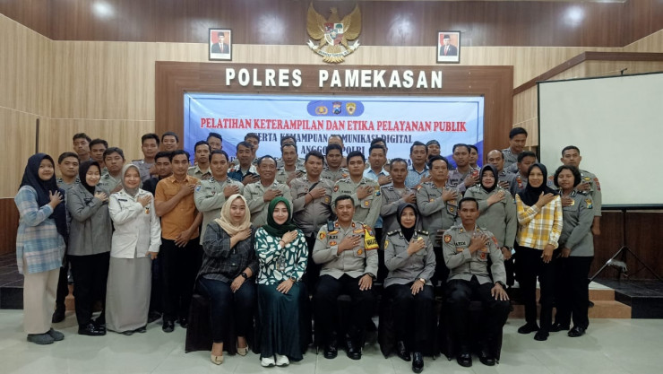 Program Quick Wins Presisi Polres Pamekasan Gelar Pelatihan Keterampilan dan Etika Pelayanan Publik