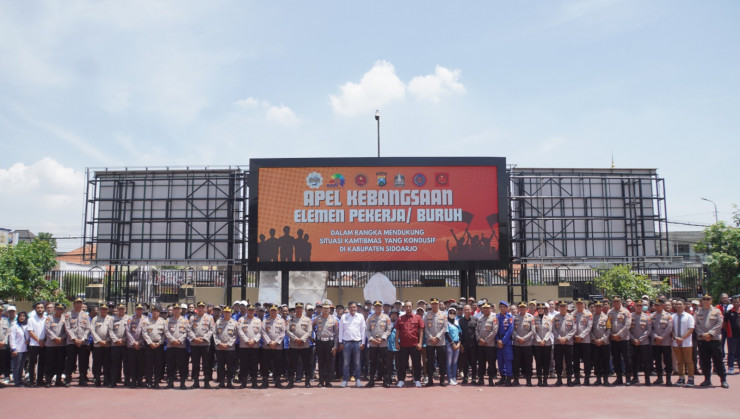 Gelar Apel Kebangsaan Buruh dan Doa Bersama di Polresta Sidoarjo