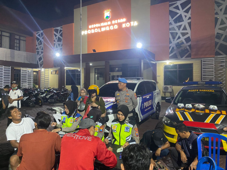 Polres Probolinggo Kota Amankan Puluhan Motor Berknalpot Brong Tindaklanjuti Keluhan Masyarakat