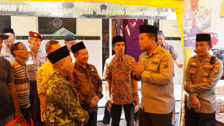 Jumat Curhat di Tenggulunan, Kapolresta Sidoarjo Ajak Sukseskan Pemilu 2024