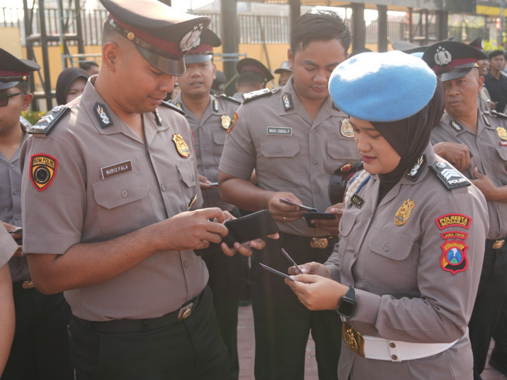 Bidpropam Polda Jatim Gelar Operasi Gaktibplin Anggota Polresta Sidoarjo