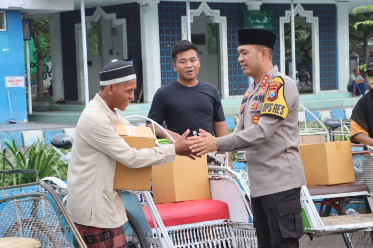 Polres Pasuruan Kota Salurkan Bantuan Kemanusian Untuk Negeri
