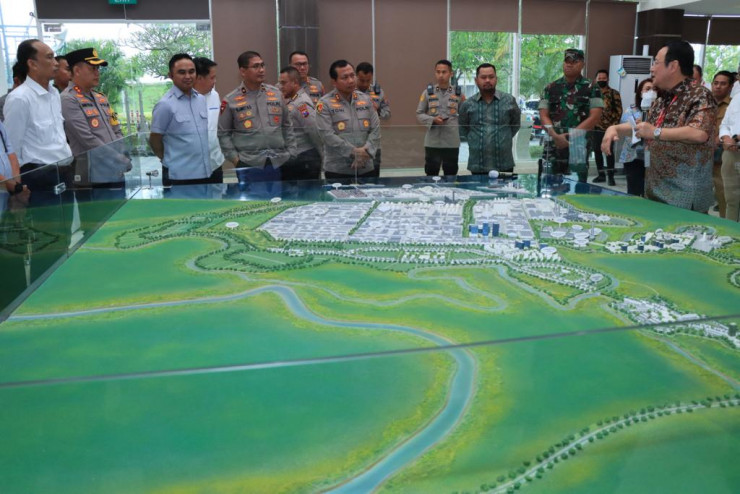 Kunjungi KEK JIIPE Gresik, Kapolda Jatim Siapkan Sistem Pengamanan Obvit