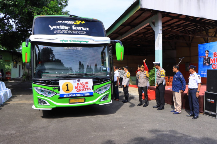 Polda Jatim Gelar Balik Mudik Gratis, Polres Tuban Berangkatkan 175 Pemudik Tujuan Jakarta