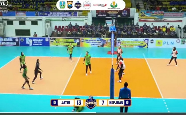 Kapolri Cup 2023 Seri II di Gresik, Tim Voli Putri Jatim Menang Telak Lawan Kepri