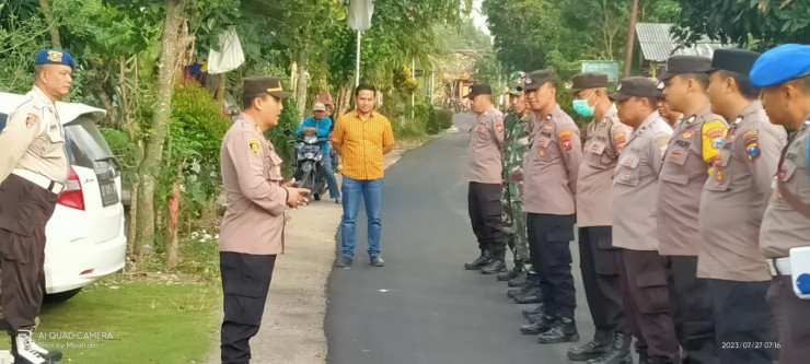 Sinergitas TNI Polri Pilkades PAW di Cluring Banyuwangi Kondusif