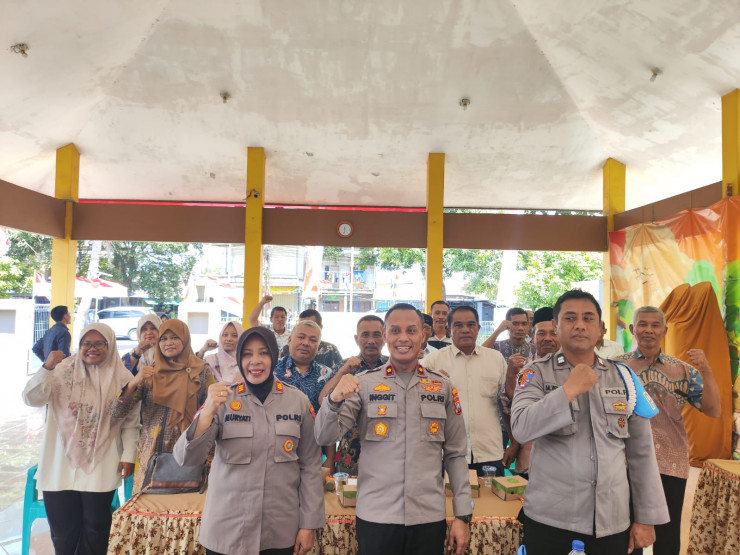 Curhat Kamtibmas di Desa Sruni, Polresta Sidoarjo Ajak Warga Cegah Bullying dan Radikalisme