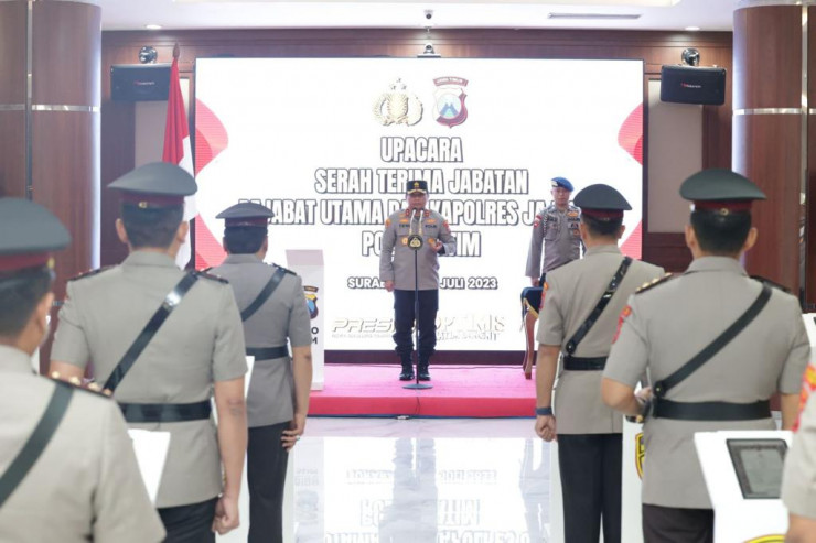 Kapolda Jatim Pimpin Sertijab PJU dan Kapolres Jajaran