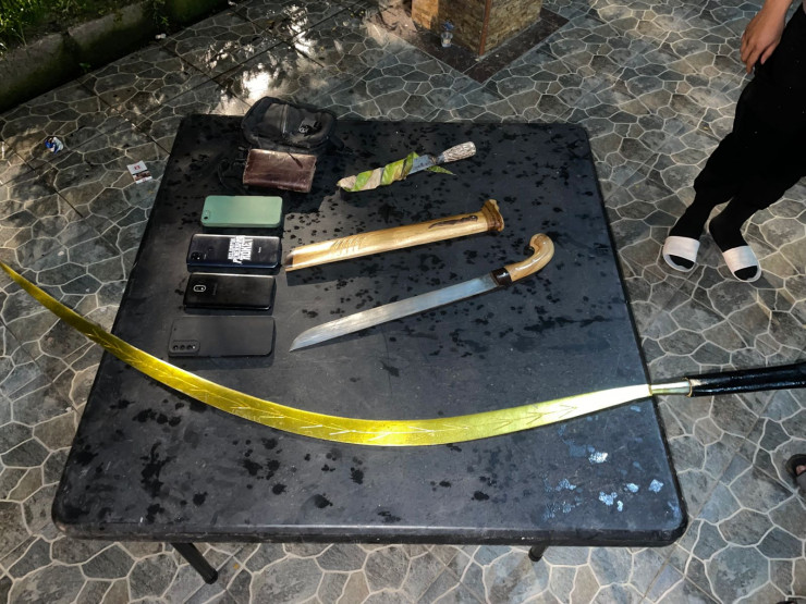 Patroli Raimas Polres Pelabuhan TanjungPerak Berhasil Gagalkan Tawuran Dua Kelompok Genk