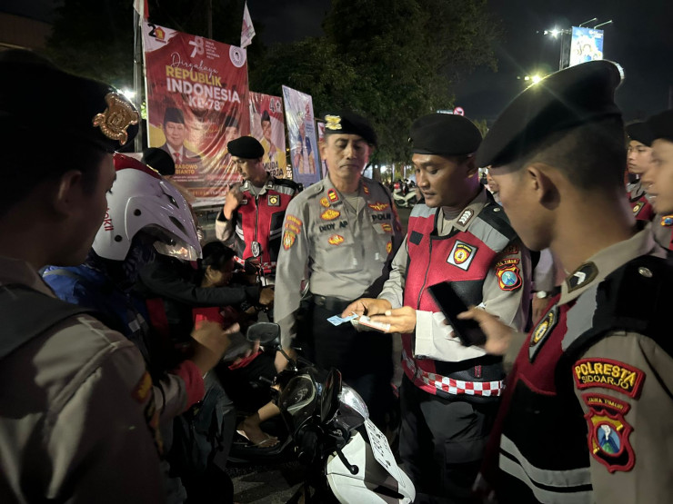 Iptu Dedy Agus Pimpin "Patroli Kota Presisi" Ditengah Gelaran HUT RI ke 78