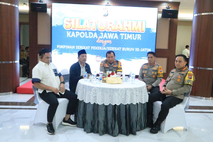 Kapolda Jatim Silaturahmi dengan Perwakilan Serikat Buruh se-Jawa Timur Jelang Peringatan May Day