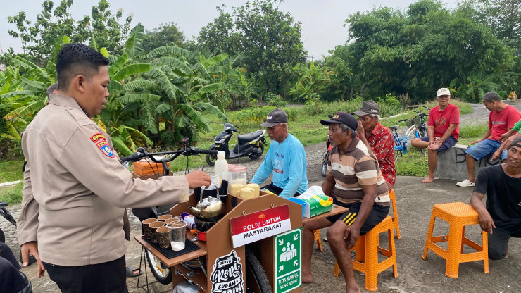 Kopi Keliling, Ajang Silaturahmi Kamtibmas Polisi bersama Petani dan Warga