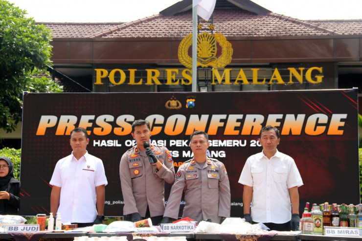 Polres Malang Berhasil Mengungkap 281 Kasus pada Operasi Pekat Semeru 2023