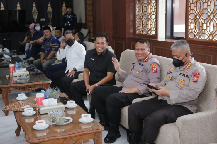 Pemantapan Harkamtibmas, Polda Jatim Bersama Roemah Bhinneka Jalin Silaturahmi
