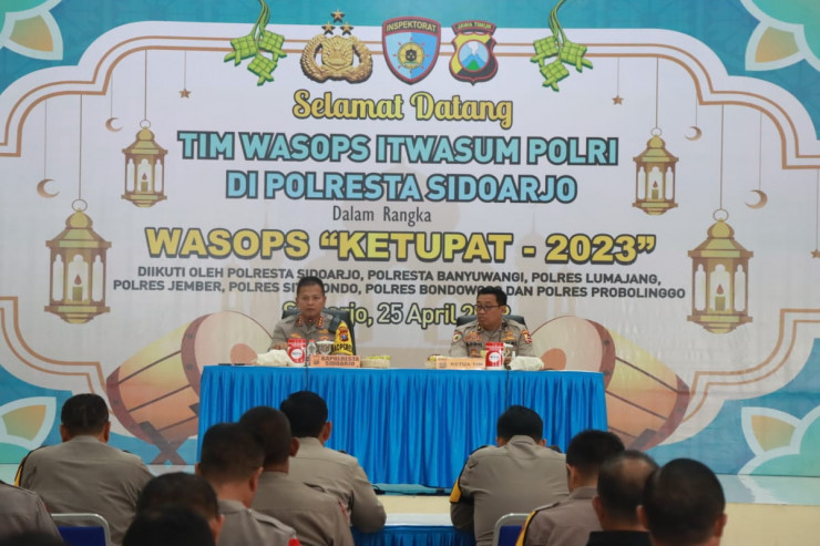 Tim Wasops Itwasum Polri Cek Pelaksanaan Operasi Ketupat di Polresta Sidoarjo
