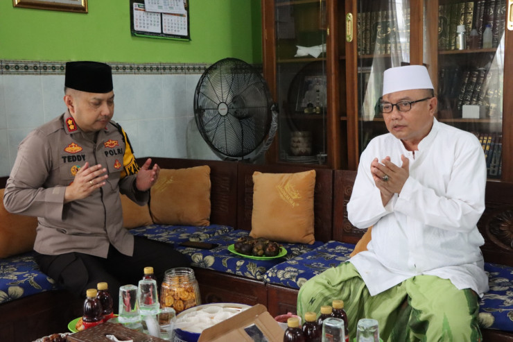 Cooling System Wujudkan Pemilu Damai, Kapolres Pasuruan Silaturahmi ke Para Tokoh Ulama