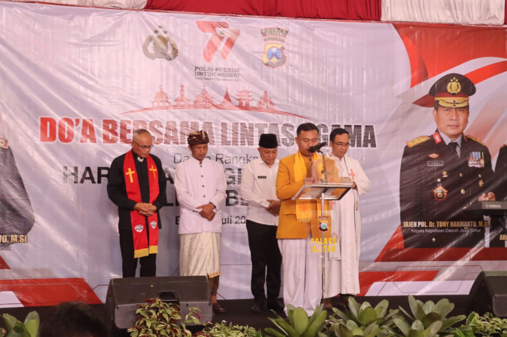 Polres Blitar Laksanakan Doa Lintas Agama di Hari Bhayangkara Ke-77