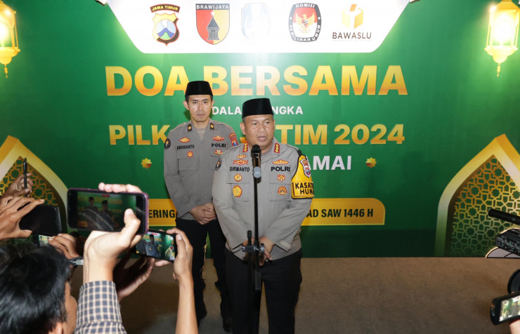 Cooling System Polda Jatim Gelar Peringatan Maulid Nabi dan Doa Bersama Untuk Pilkada Jatim Damai