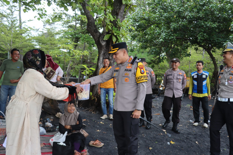 Libur Lebaran Kapolresta Banyuwangi Sebar Personel di Lokasi Wisata Jamin Keamanan